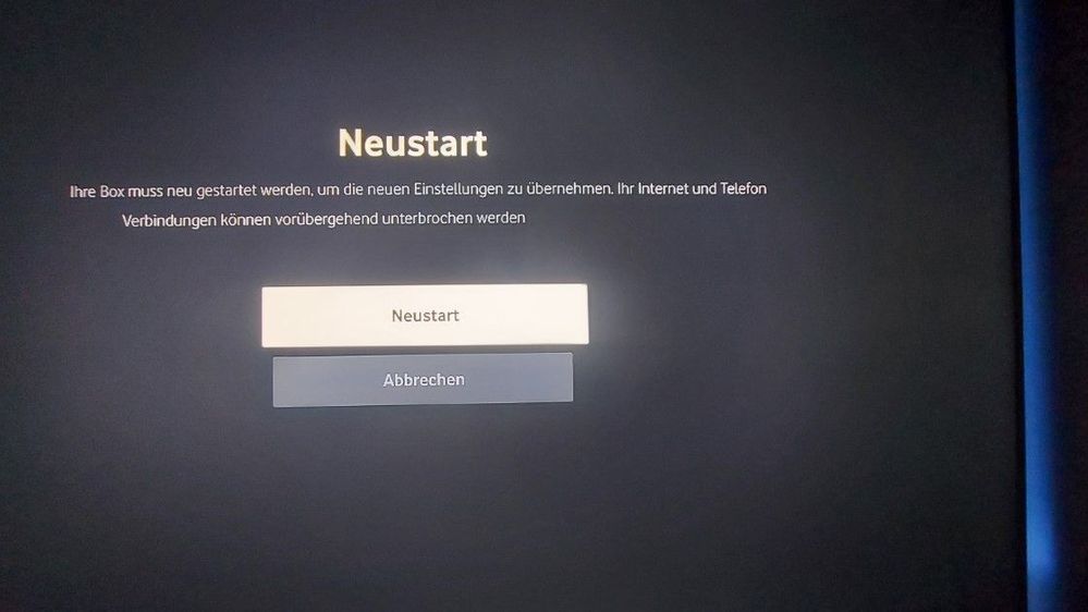 wenn > Ethernet bestätigt, wird der Router gesucht; wenn alles OK, erfolgt Neustart